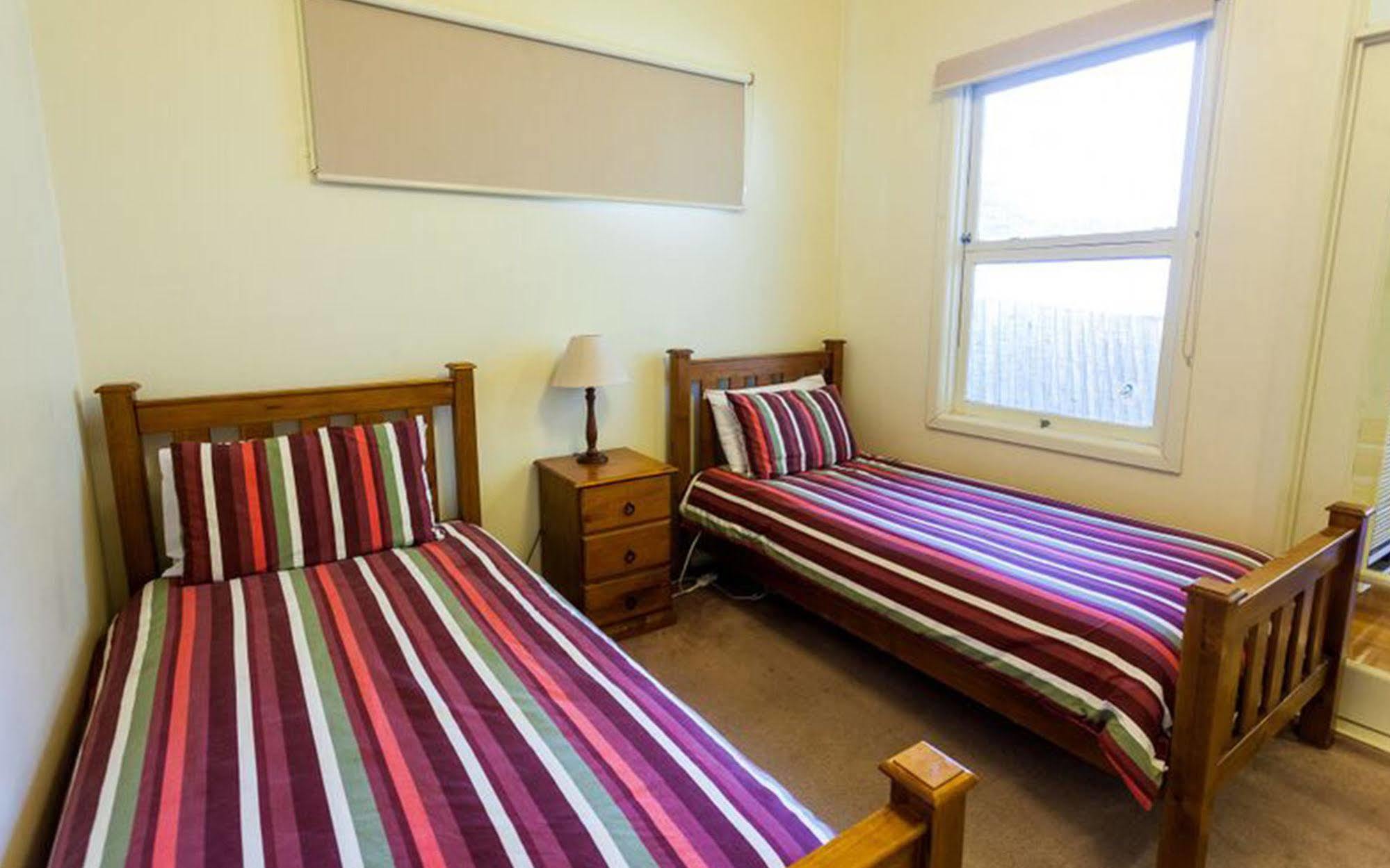 Point Lonsdale Holiday Apartments (Adults Only) Queenscliff Exteriér fotografie