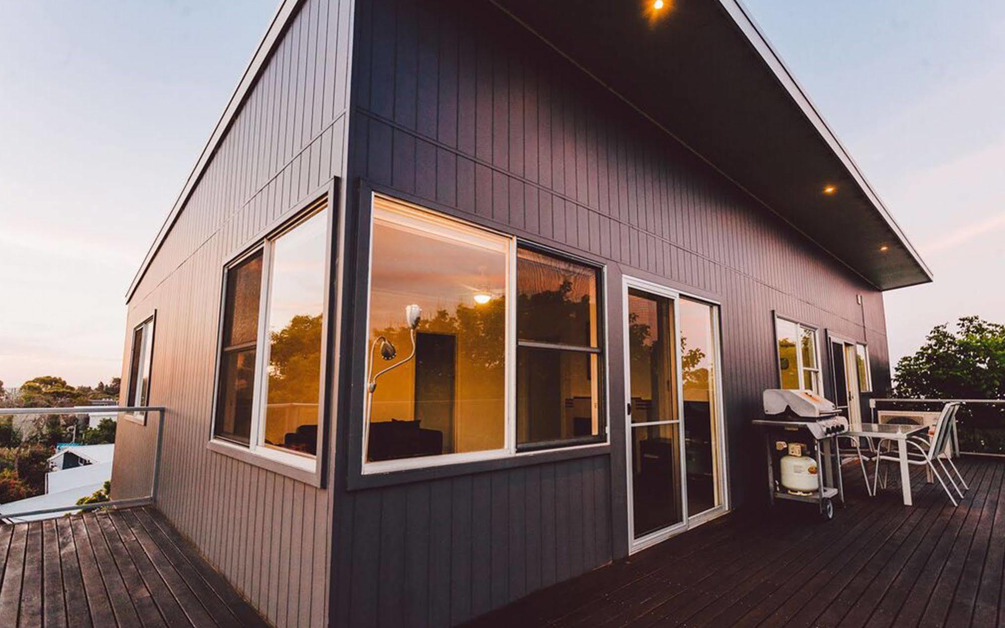 Point Lonsdale Holiday Apartments (Adults Only) Queenscliff Exteriér fotografie